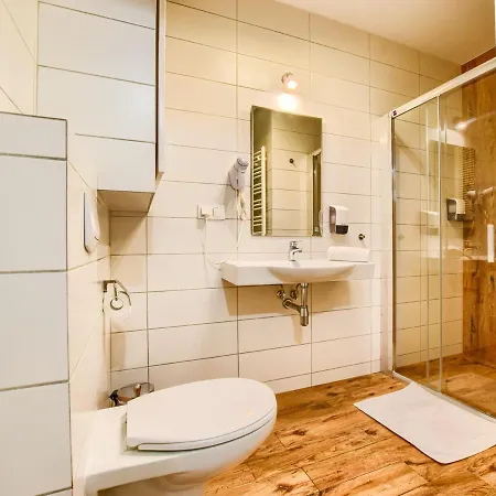 Lux View Sauna Jacuzii 什切尔克