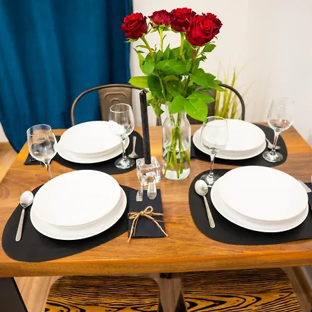 Lux View Sauna Jacuzii * シュチルク