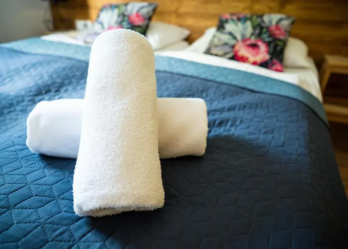 Lux View Sauna Jacuzii * 슈차이르크