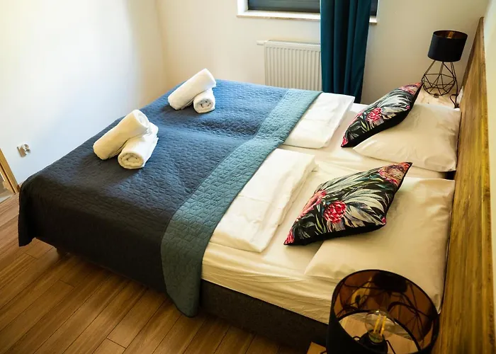 Lux View Sauna Jacuzii 아파트