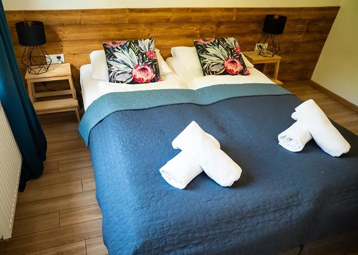 Lux View Sauna Jacuzii 슈차이르크